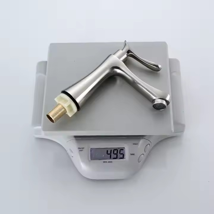  HB6047 New Design Single Cold Water Zinc Body Single Handle Basin Faucet	