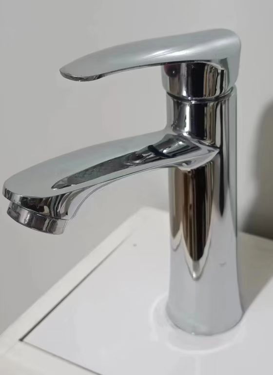  HB6064 New Design Single Cold Water Zinc Body Single Handle Basin Faucet	