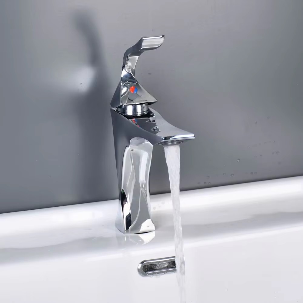  HB6069 NEW DESIGN High Quality Zinc Alloy Hot and Cold Faucets	Long And Short