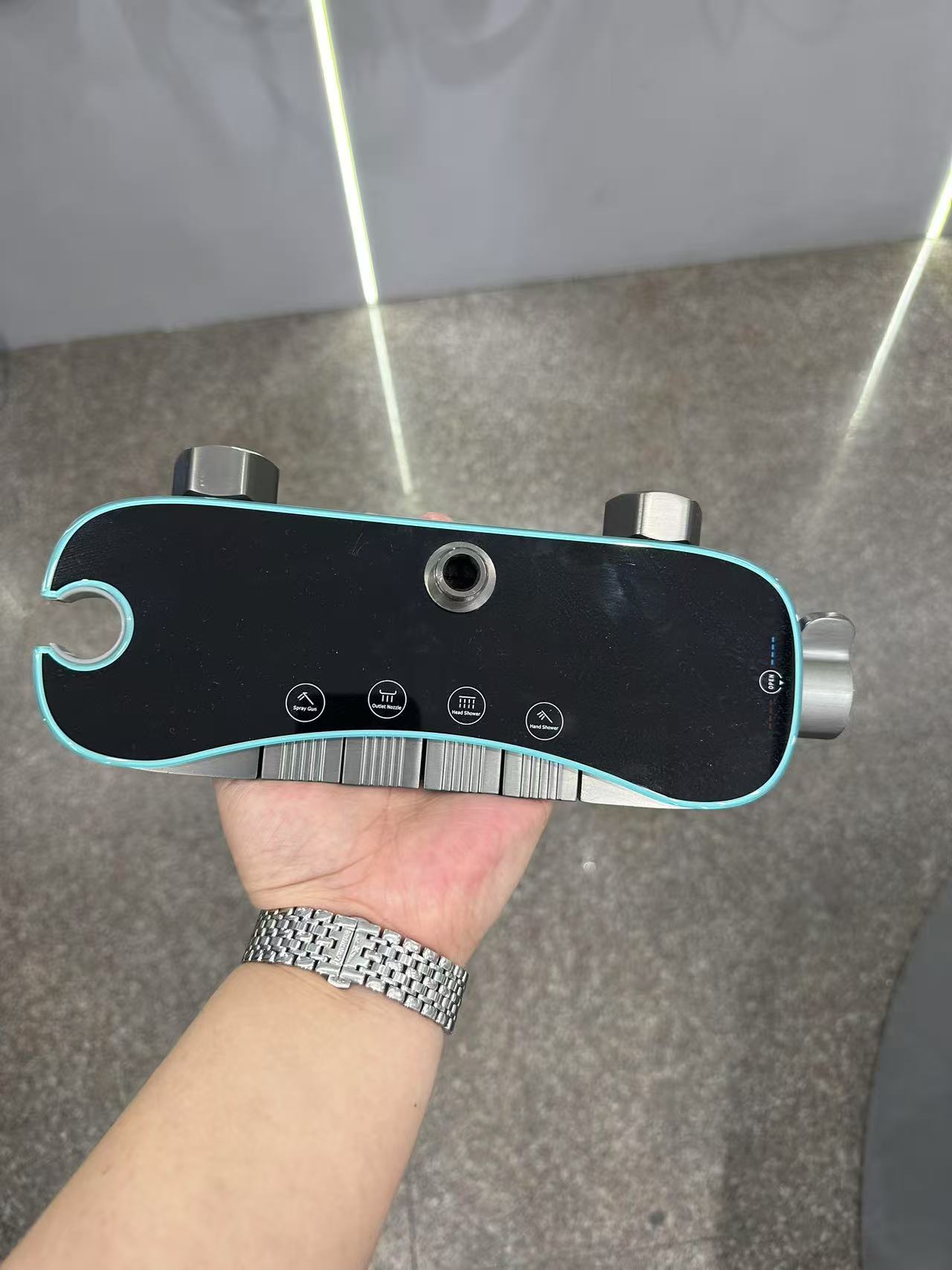 HS8056 Newly designed high-quality brass shower faucet