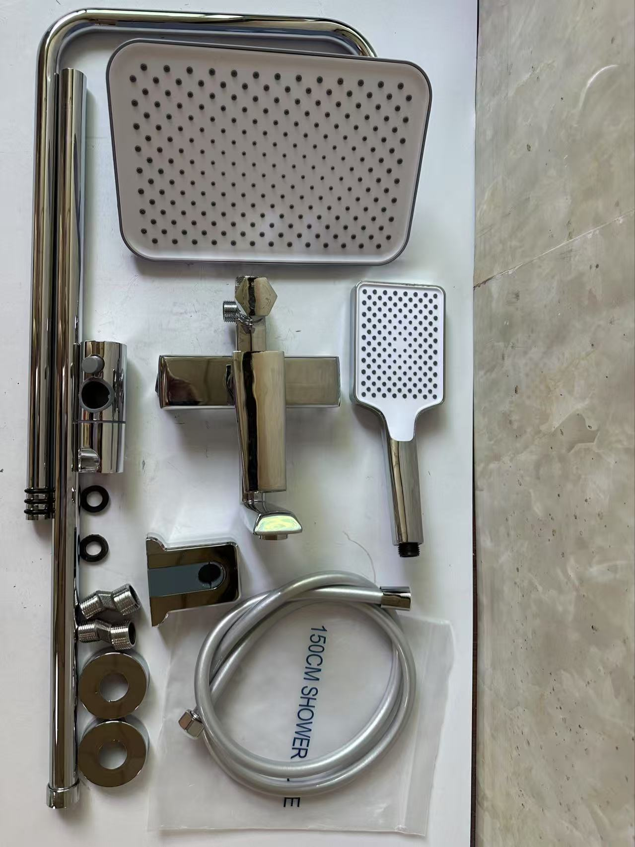 HS8062 Newly designed high-quality brass shower faucet